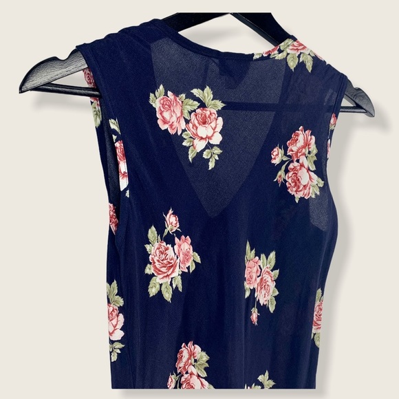 The Attic Floral Shift Dress - Picture 6 of 12